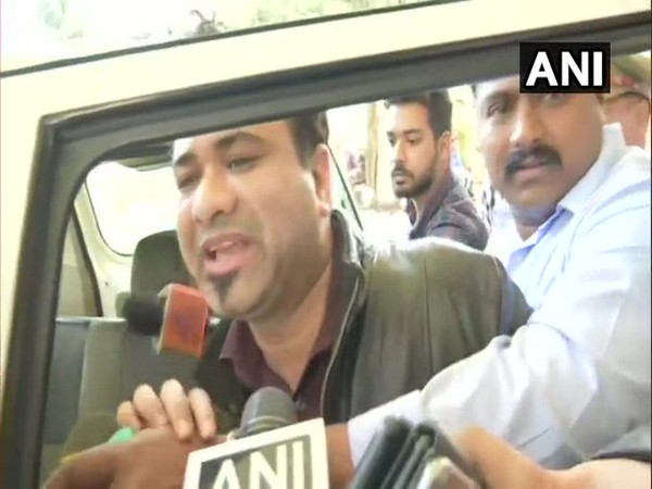 Dr Kafeel Khan talking to reporters in Mumbai on Thursday. Photo/ANI