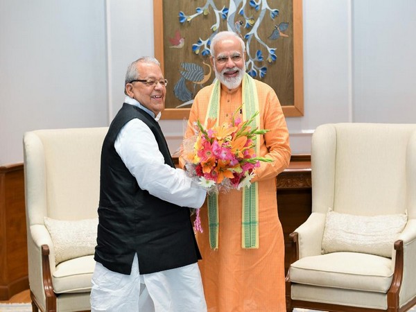 Kalraj Mishra, Governor of Himachal Pradesh met with Prime Minister Narendra Modi on Saturday