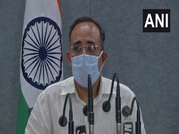 Rohit Kansal, Principal Secretary Power Department, addressing a press conference on Monday. Photo/ANI