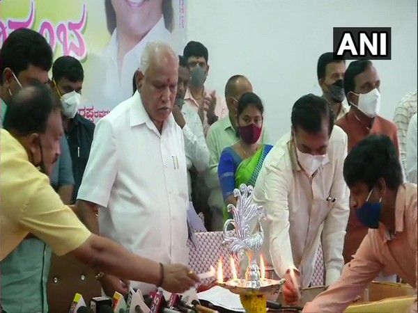Karnataka CM BS Yediyurappa during the inauguration of statue of former state Chief Minister S Bangarappa (Photo/ANI)
