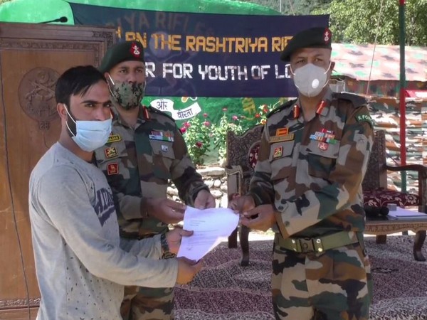 Army organises career counselling, job fair for unemployed youths in J-K's Kupwara. Photo/ANI