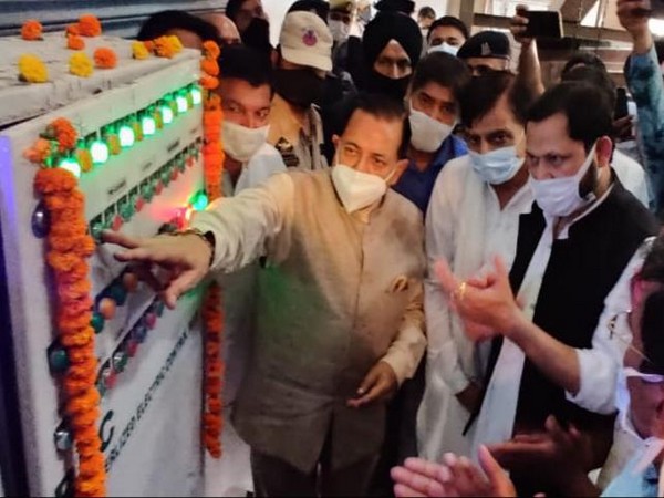 Dr Jitendra Singh inaugurating the mega quintal capacity seed processing plant in Kathua. (Photo/PIB)
