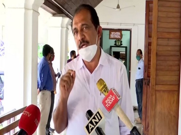 UDF convener Benny Behanan speaking to reporters in Kerala on Monday. Photo/ANI