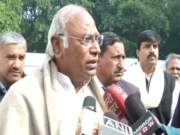 Congress leader Mallikarjun Kharge speaking to reporters in New Delhi on Monday. Photo/ANI