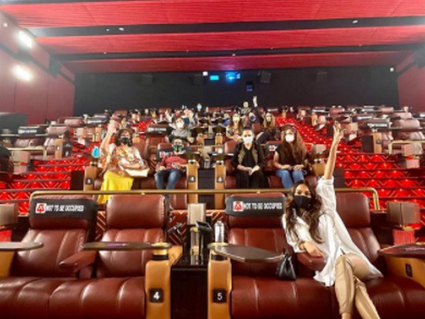 Actor Kiara Advani at film theatre (Image Source: Instagram)