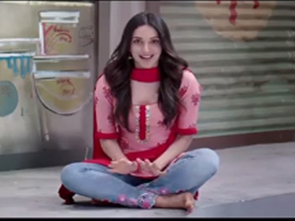 A still from the promo of 'Indoo Ki Jawani' featuring Kiara Advani (Image Source: Instagram)