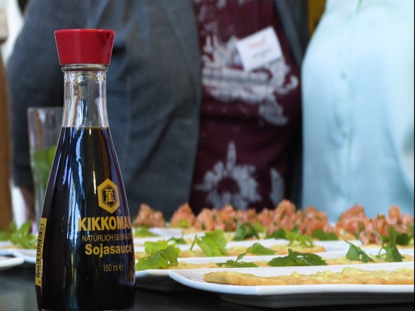 Japan's soy sauce maker 'Kikkoman' dominates global market