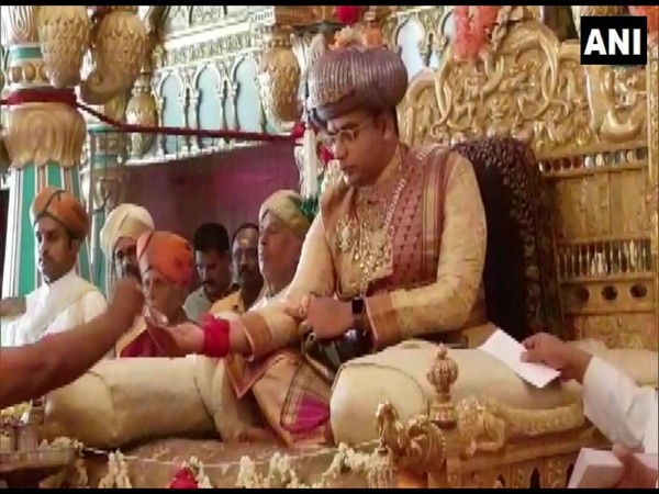 Mysuru King performing puja at the royal palace on Sunday. (Photo/ANI)
