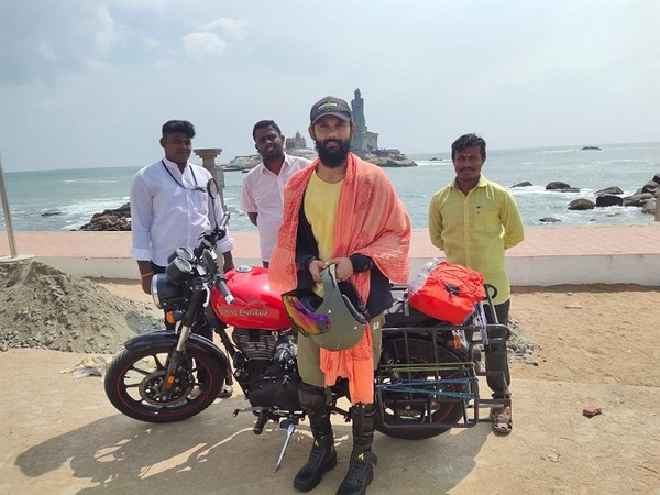 Kiran Chukkapalli, completing the 3-month bike ride at Kanyakumari