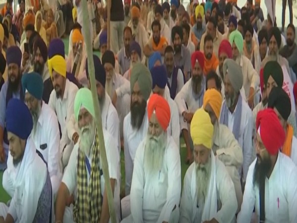 Kisan Sangharsh Committee stages protest against farm laws in Amritsar (Photo/ANI)