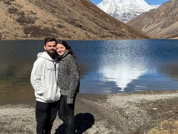 India skipper Virat Kohli with wife Anushka Sharma (Photo/ Virat Kohli Twitter)