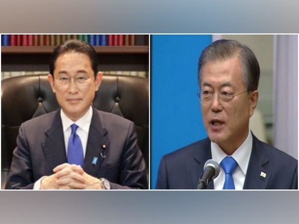 Japanese Prime Minister Fumio Kishida and South Korean President Moon Jae-in.