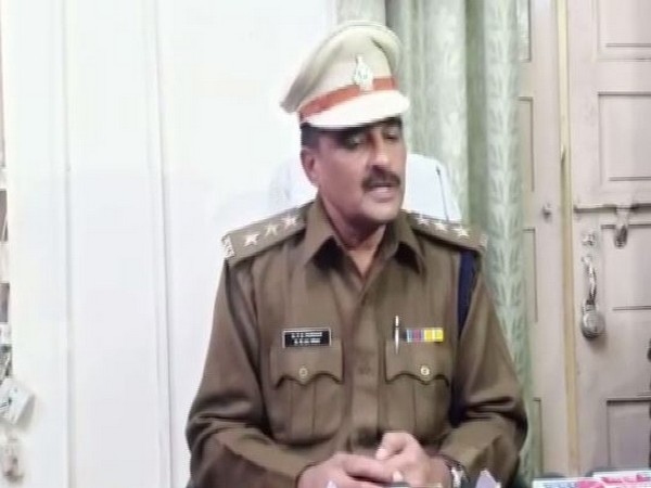 BPS Parihar, Deputy superintendent of Police Kotwali, speaking to media on Thursday. (Photo/ANI)