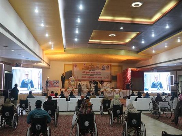 Ministry of Social Justice and Empowerment organizes distribution camp for senior citizens and specially abled (Photo: PIB)