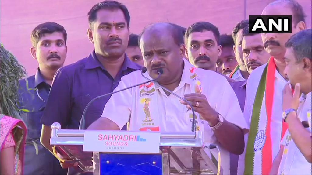 Chief Minister HD Kumaraswamy addressing an election rally in Shivamogga, Karnataka. 