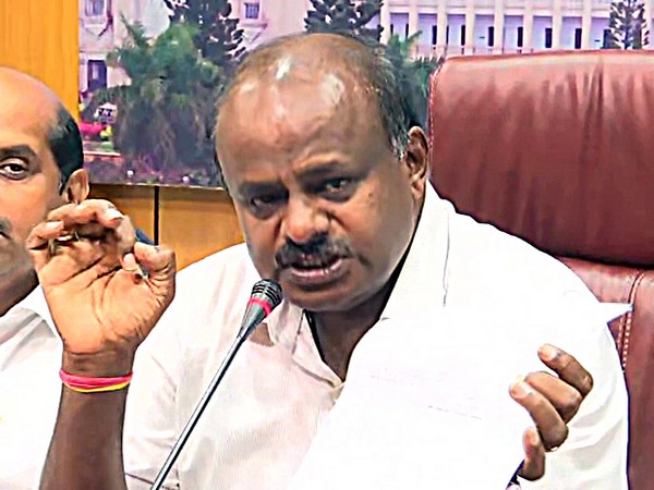 Former Karnataka Chief Minister HD Kumaraswamy (file photo)