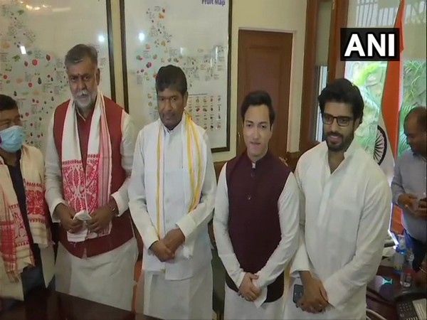 Pashupati Kumar Paras on Thursday took charge as Cabinet Minister in the Ministry of Food Processing Industries.