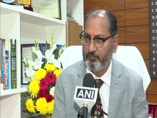 Dr Suresh Kumar, Delhi LNJP hospital MD on  Saturday.