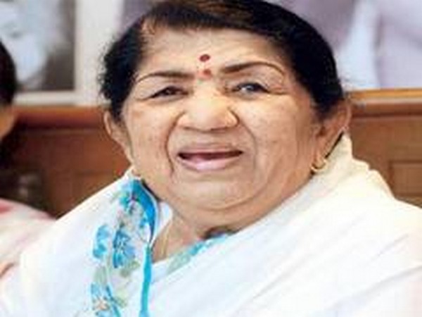 Singer Lata Mangeshkar