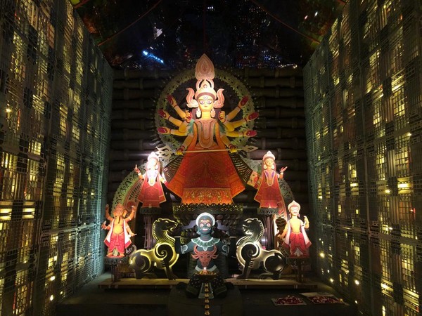 Durga Puja pandal of the Bhowanipur 75 Palli committee, West Bengal in 2019.