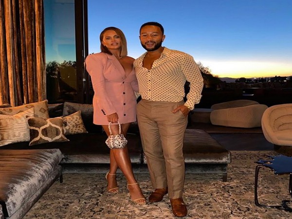 Singer John Legend with wife Chrissy Teigen. (Image source: Instagram) 