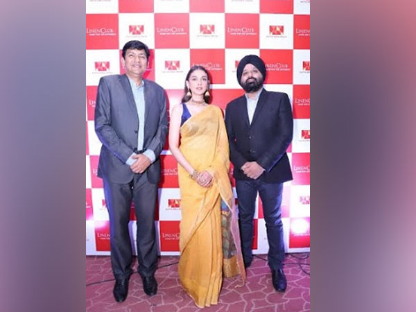 Bollywood Actress Aditi Rao Hydari inaugurates the Linen Club at Khan Market in New Delhi 