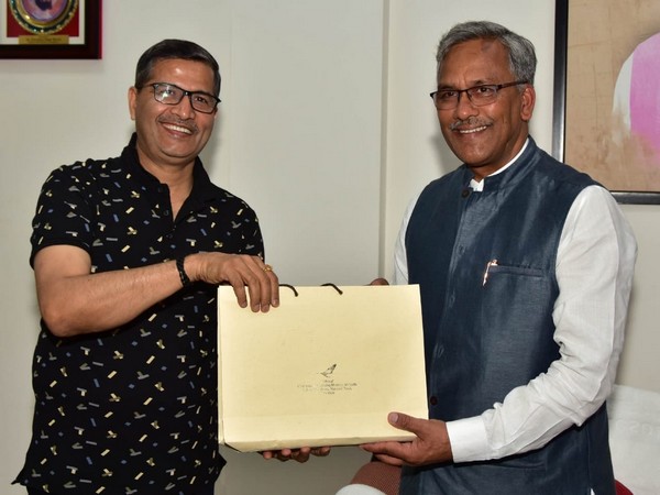 Air India Chairman Ashwani Lohani and Uttarakhand Chief Minister Trivendra Singh Rawat during their meeting in Dehradun on Sunday.