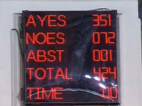 Resolution revoking Article 370 from Jammu & Kashmir passed in Lok Sabha