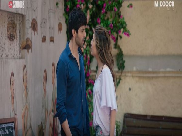 A still from the official trailer of the forthcoming film 'Love Aaj Kal' starring Sara Ali Khan and Kartik Aaryan.