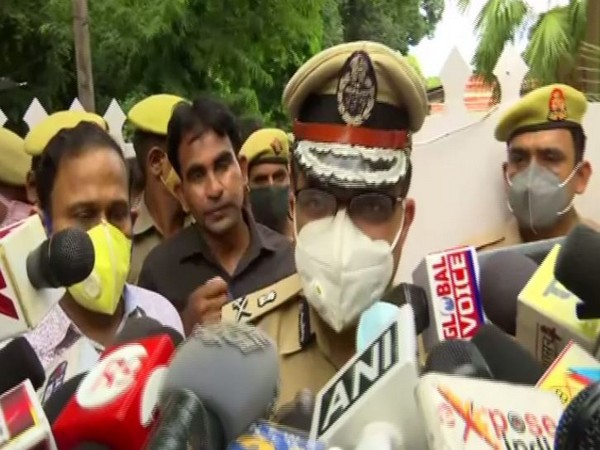 Lucknow Police Commissioner Sujeet Pandey speaking to reporters on Saturday. Photo/ANI