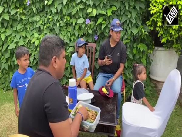 Sri Lankan man lucky enough for 'Royal Lunch' at Rajapaksa's house irrespective of invitation