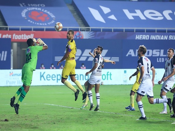 Hyderabad FC's Aridane Santana's quick double in the 56th minute stunned SC East Bengal (Image: ISL)