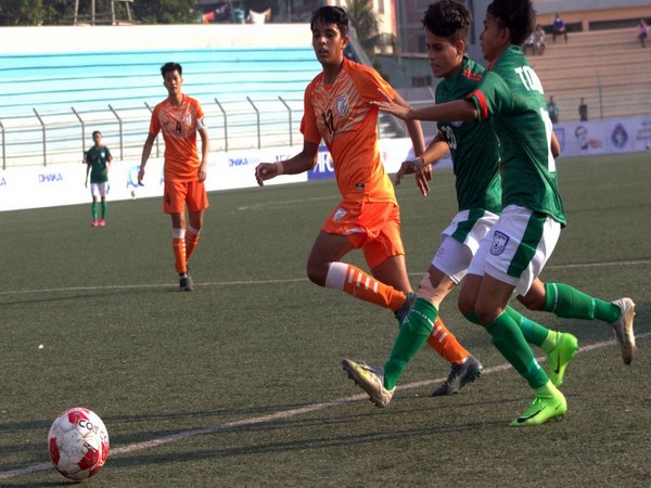 Players in action in SAFF U-19 Women's Championship (Photo/AIFF)