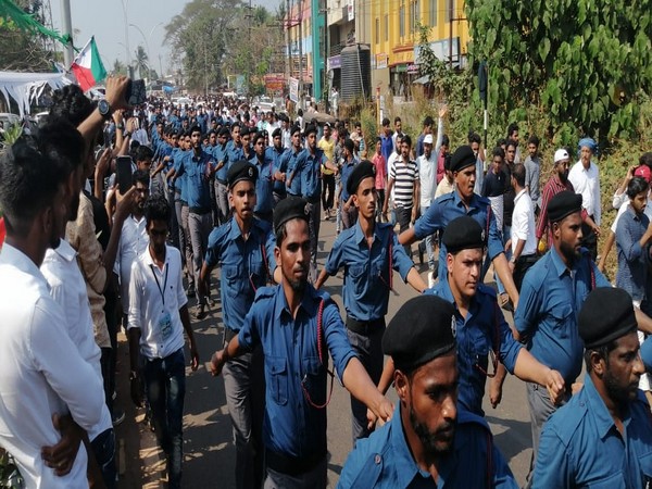 PFI holding a march in Mangalore on Monday. Photo/ANI