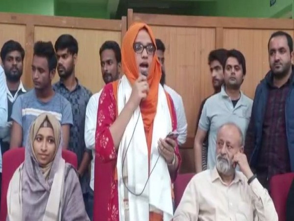 Aysha Renna speaking during a protest at the MANUU against the CAA on Sunday