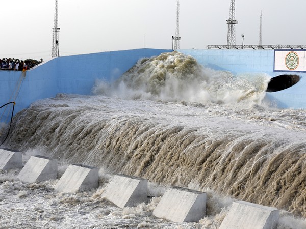 MEIL commences Laxmipur Underground Pumping Station