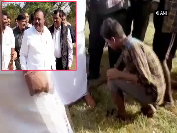 AIADMK minister directed tribal boy to remove his slippers on Thursday. Photo/ANI