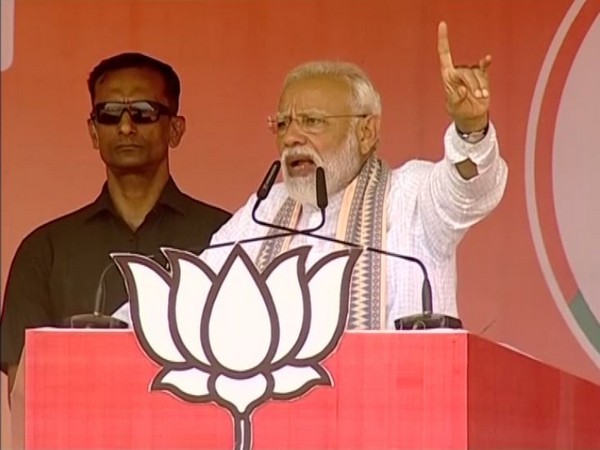Prime Minister Narendra Modi addressing a public rally in Sagar on Sunday.