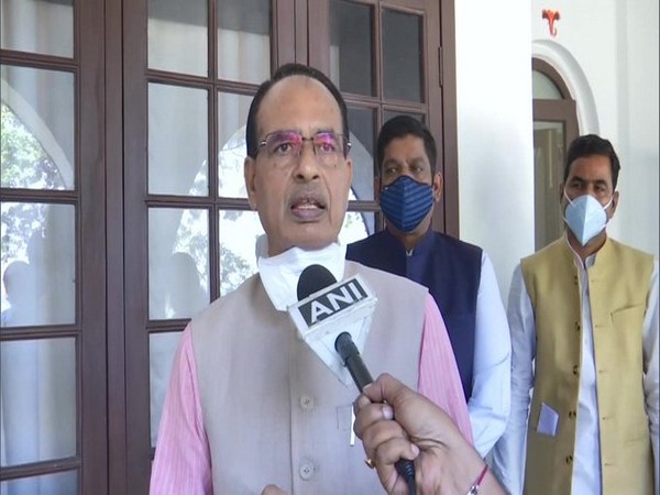 Madhya Pradesh Chief Minister Shivraj Singh Chouhan speaking to ANI on Sunday. [Photo/ANI]
