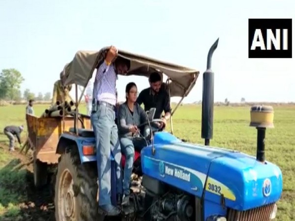 Guna administration recovers encroached land worth Rs 15 crore. Photo/ANI