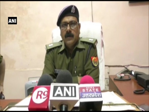 ASP Madhuban Singh speaking to reporters in Sitapur. Photo/ANI