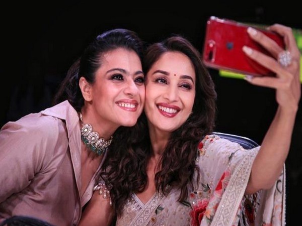 Actors Madhuri Dixit, and Kajol (Image source: Twitter) 