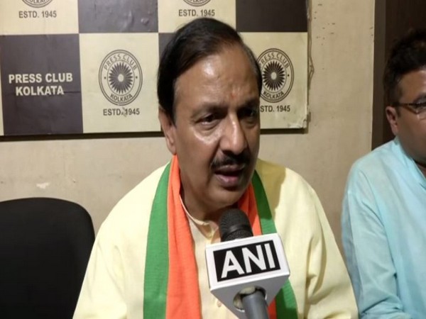Union Minister Mahesh Sharma speaking to ANI on Monday