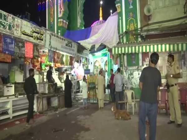 A visual from Mahim Dargah in Mumbai on Monday. Photo/ANI