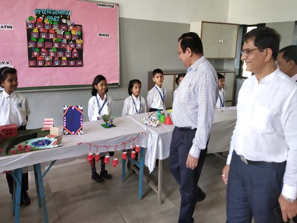 Makers Day at Laxmi Vidyapeeth, Sarigam