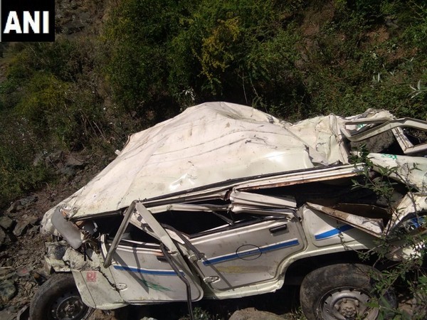 Mangled vehicle at Padhar area of Mandi district on May 2.