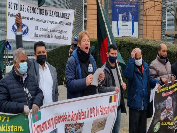 The Bengali Genocide Remembrance Day or the Bangladesh Genocide Memorial Day is a national day observed on March 25 in Bangladesh (Photo/Europa Blog)