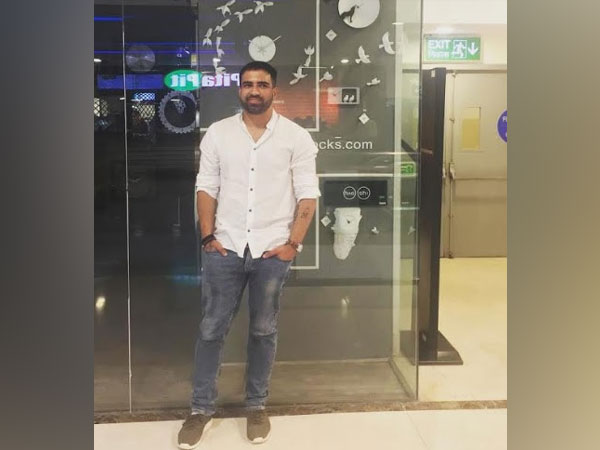 Manish Kumar Jhamnani, Founder