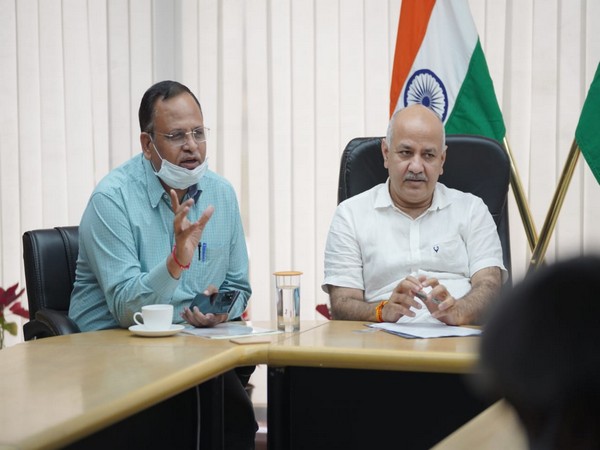 Delhi Health Minister Satyendar Jain and Deputy Chief Minister Manish Sisodia (Photo/ANI)