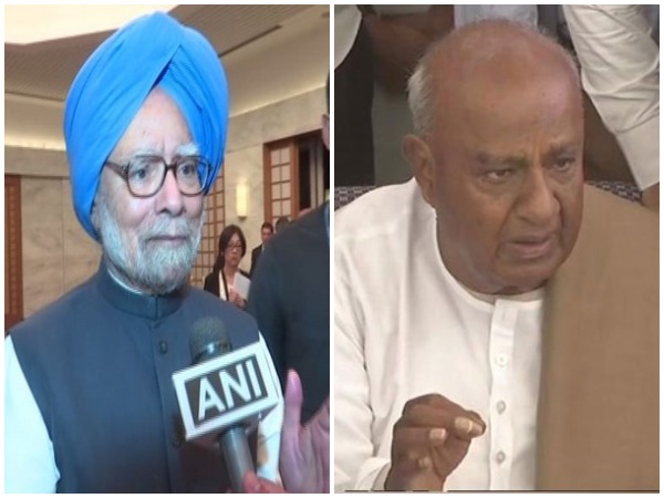 Former Prime Ministers Manmohan Singh and HD Deve Gowda (File Photos)